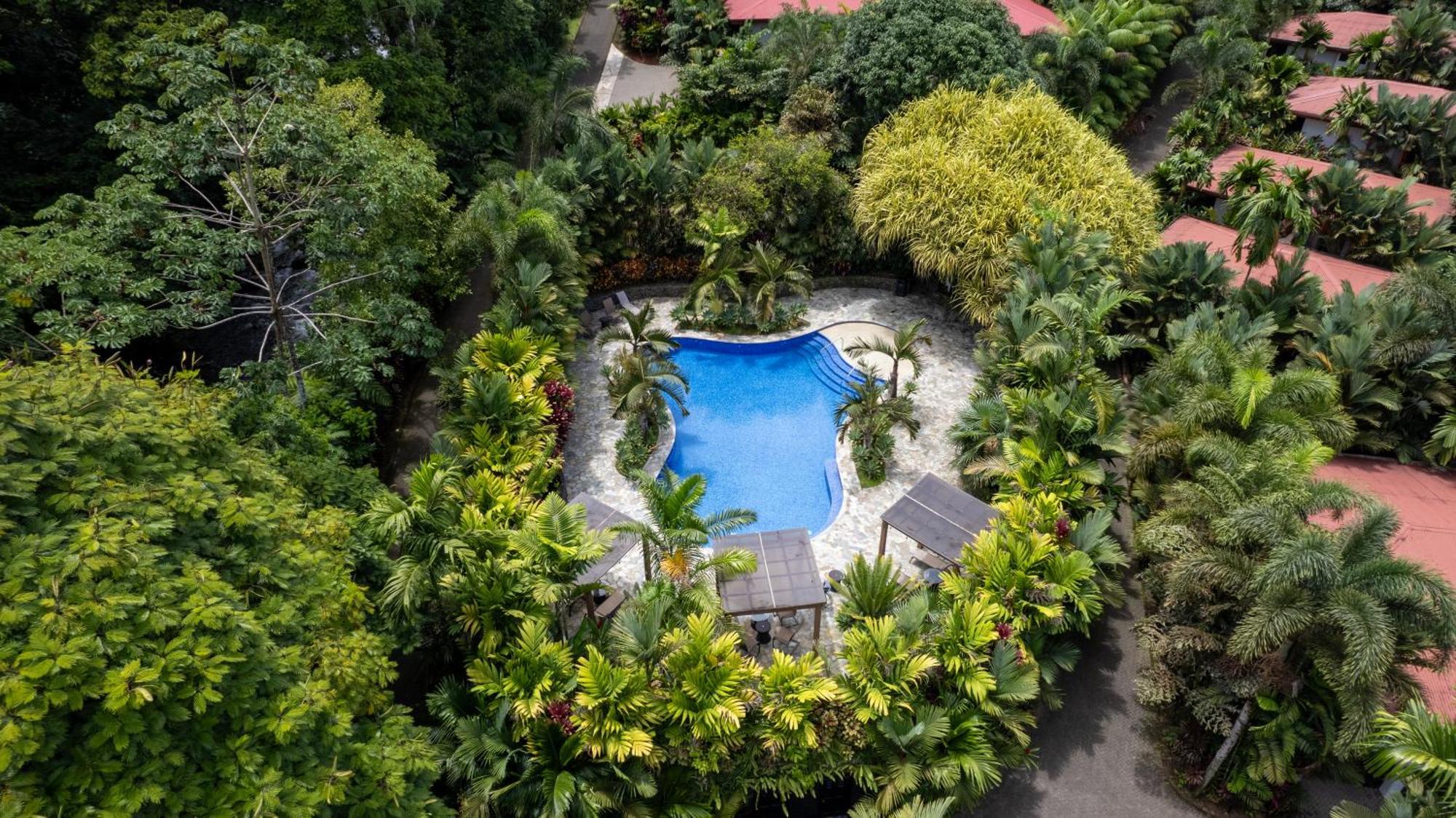 Hotel Boutique Casa Del Rio La Fortuna Bagian luar foto